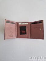 Ženski kožni novčanik Lana u Antique Pink boji otvoren - prikaz pregrada